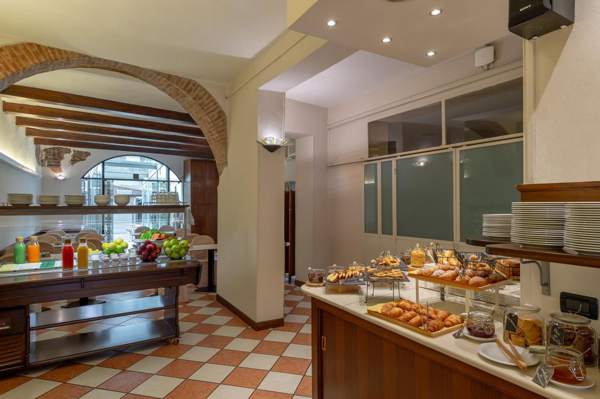 Hotel A Casa Dei Gonzaga à Mantoue Extérieur photo
